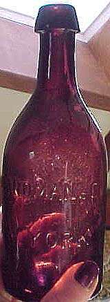 BOARDMAN soda in rare puce color